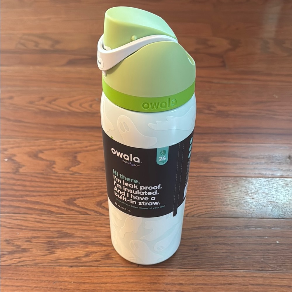 Owala Insulated Water Bottle with Green Lid